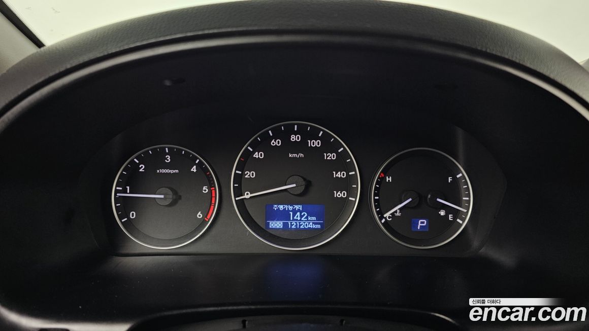 Hyundai Starex 2016