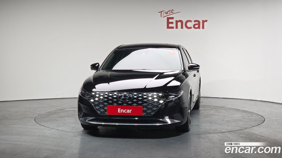 Hyundai Grandeur 2022