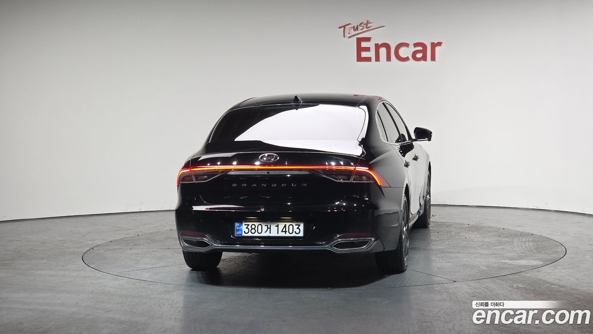 Hyundai Grandeur 2022