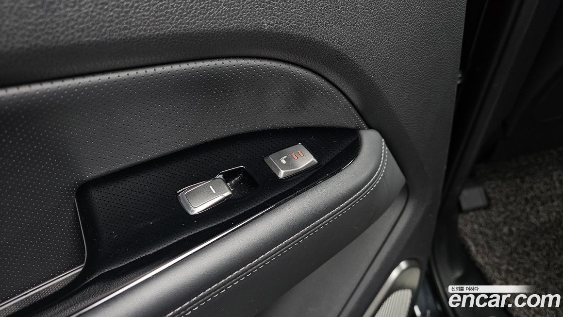 KG_Mobility_Ssangyong Rexton 2019