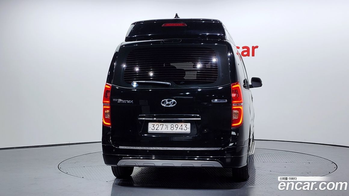 Hyundai Starex 2019
