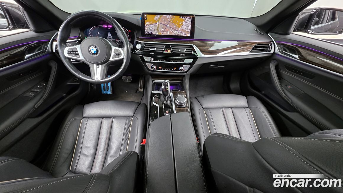 BMW 5-Series 2021