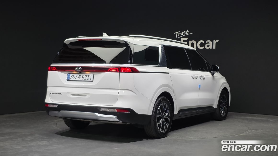 Kia Canival 2021