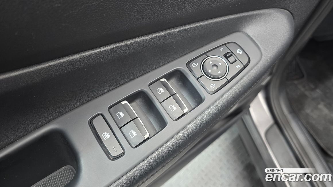 Hyundai Santafe 2022