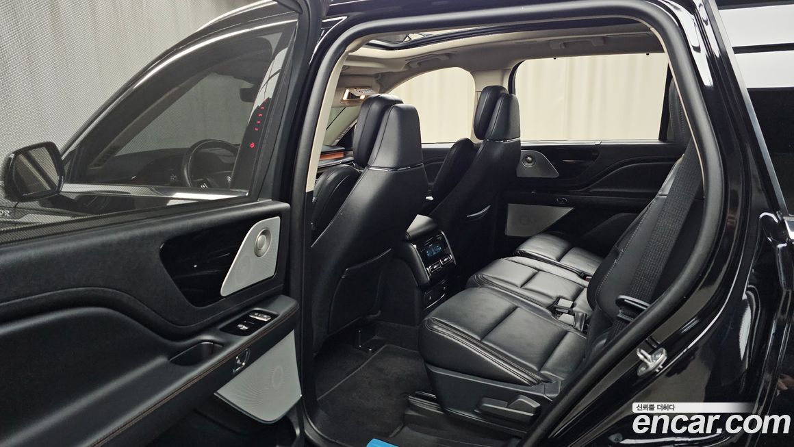 Lincoln Aviator 2021