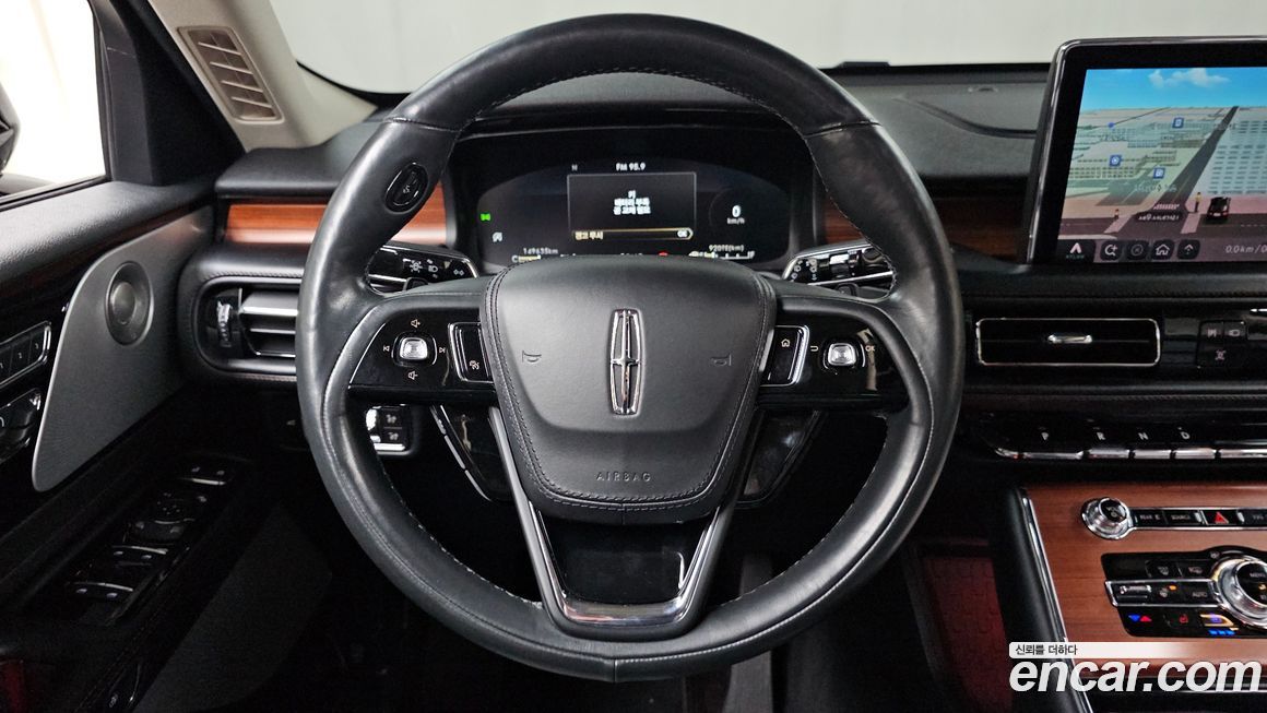 Lincoln Aviator 2021