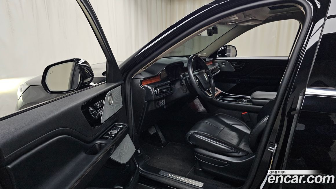 Lincoln Aviator 2021