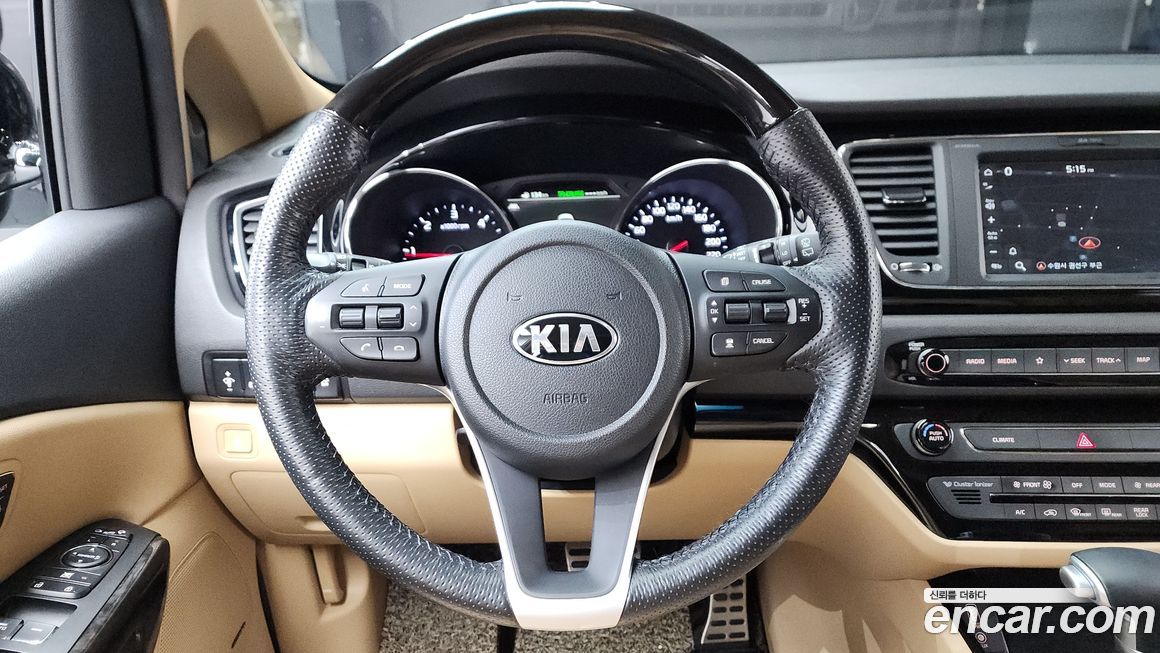 Kia Canival 2019