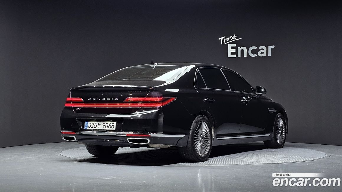Genesis G90 2021