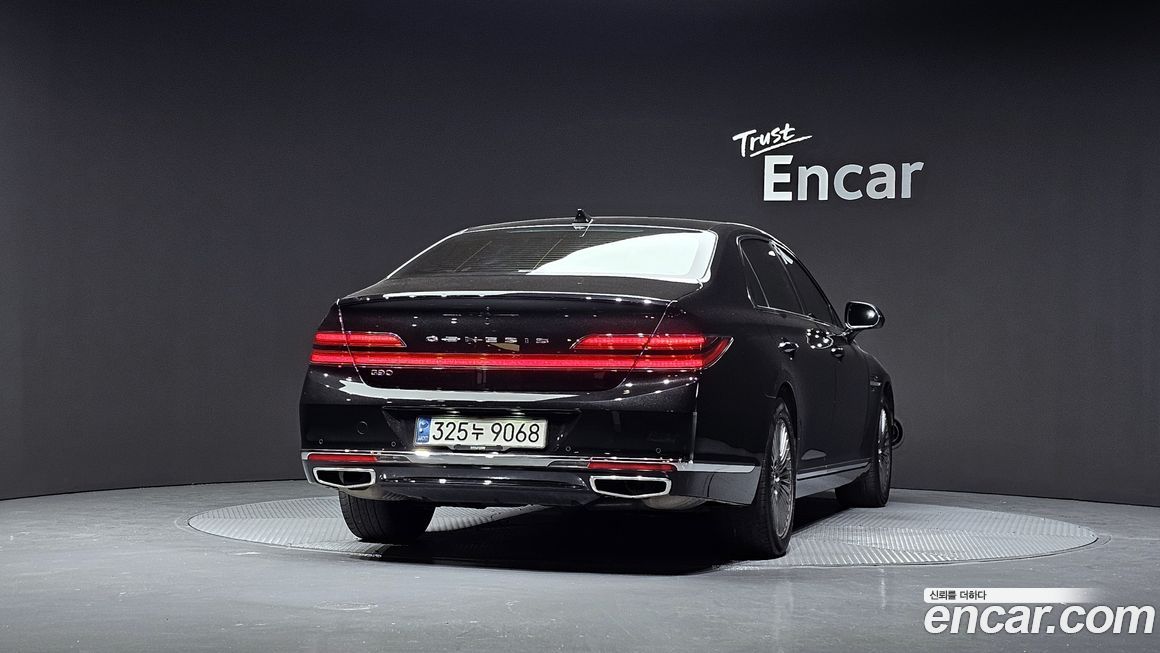 Genesis G90 2021