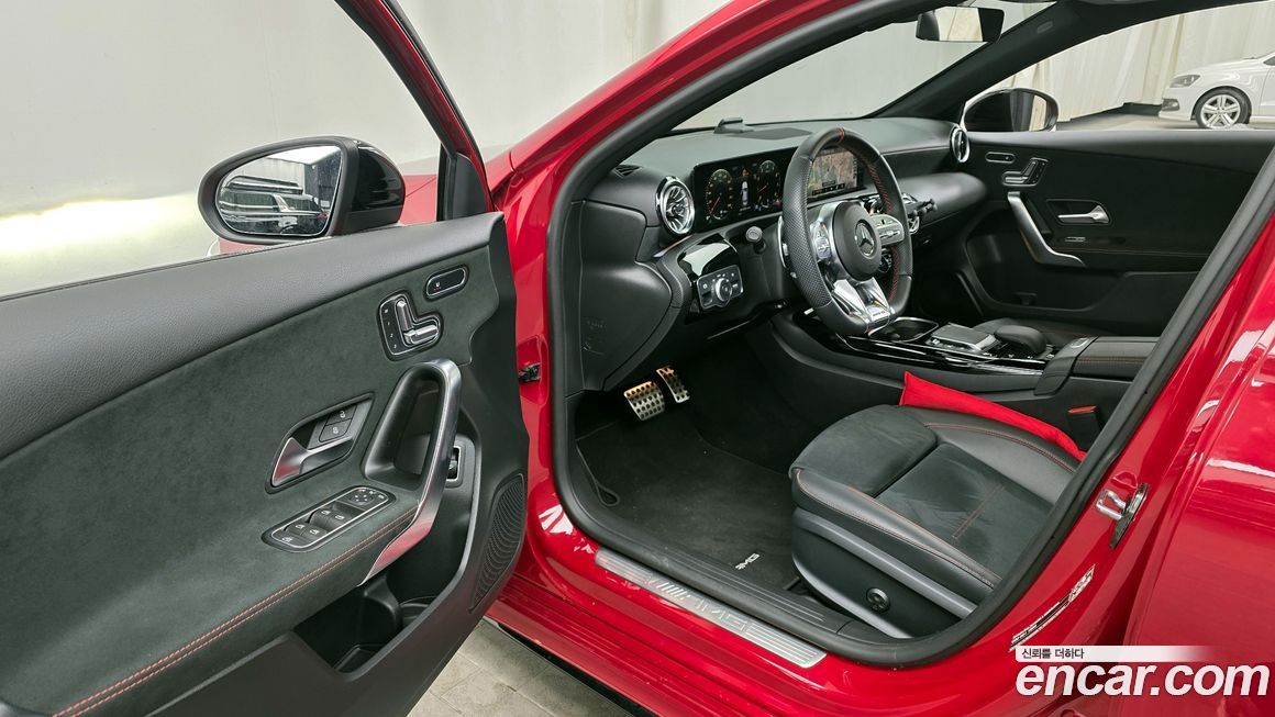 Mercedes-Benz A-Class 2023