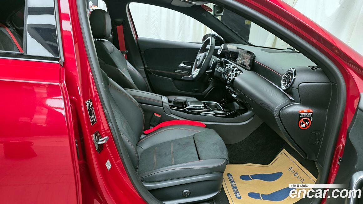 Mercedes-Benz A-Class 2023