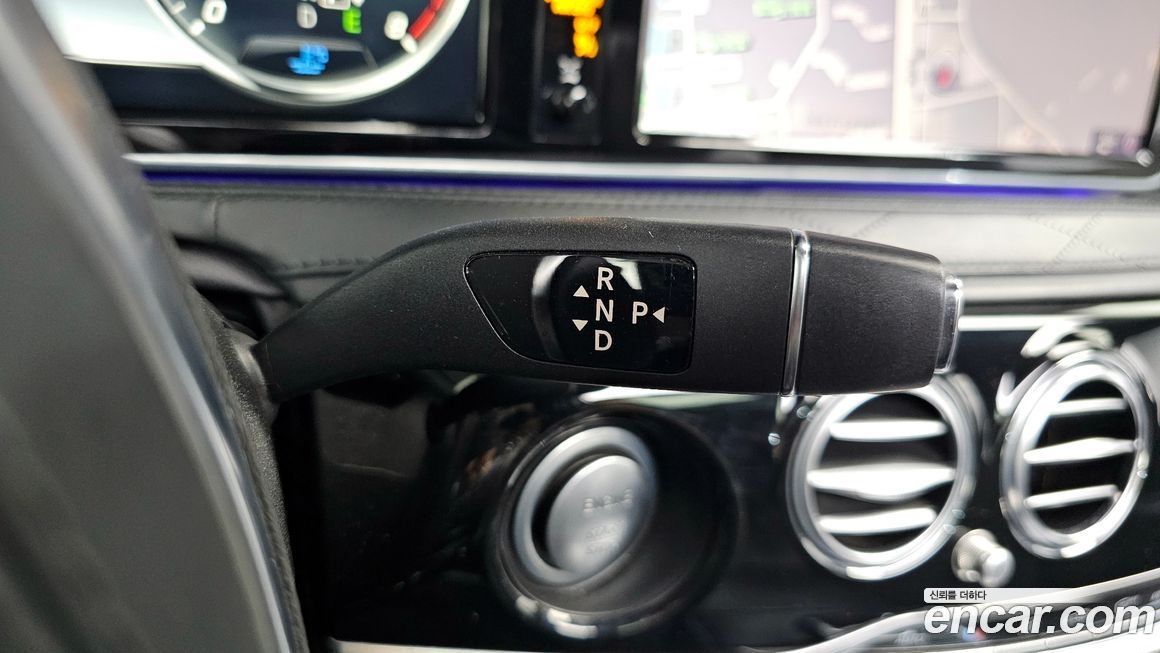 Mercedes-Benz S-Class 2015