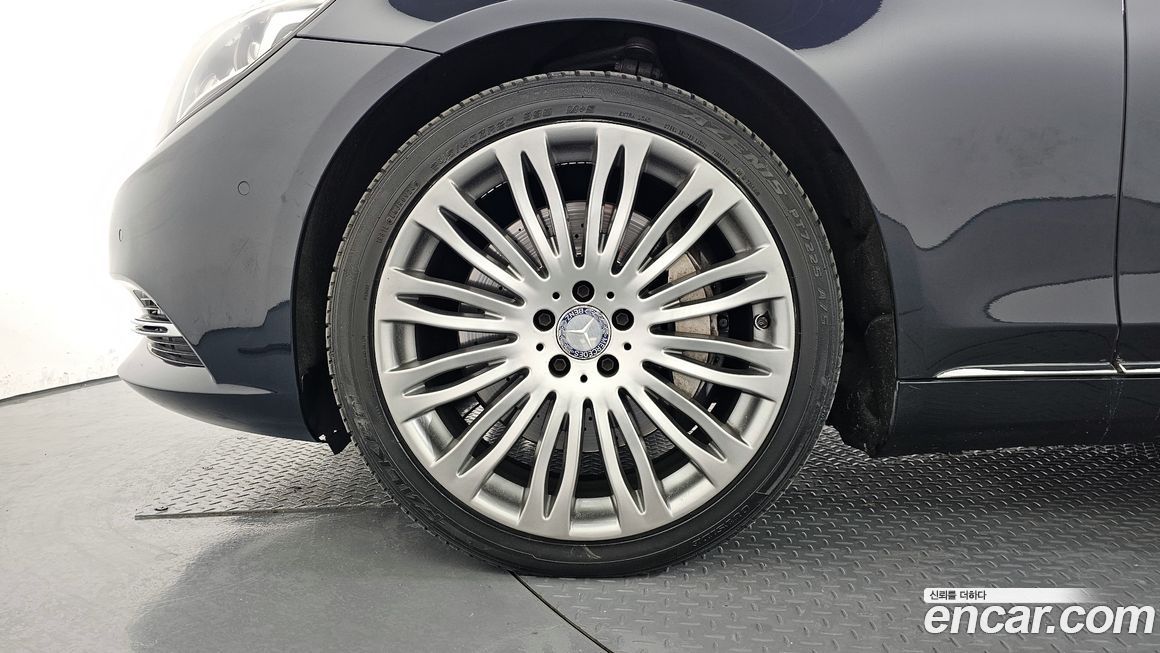 Mercedes-Benz S-Class 2015