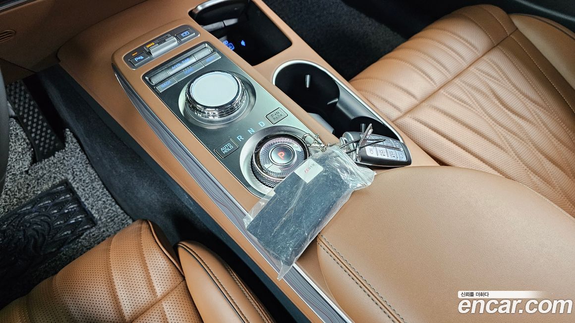 Genesis GV70 2023