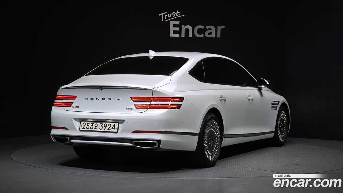 Genesis G80 2024