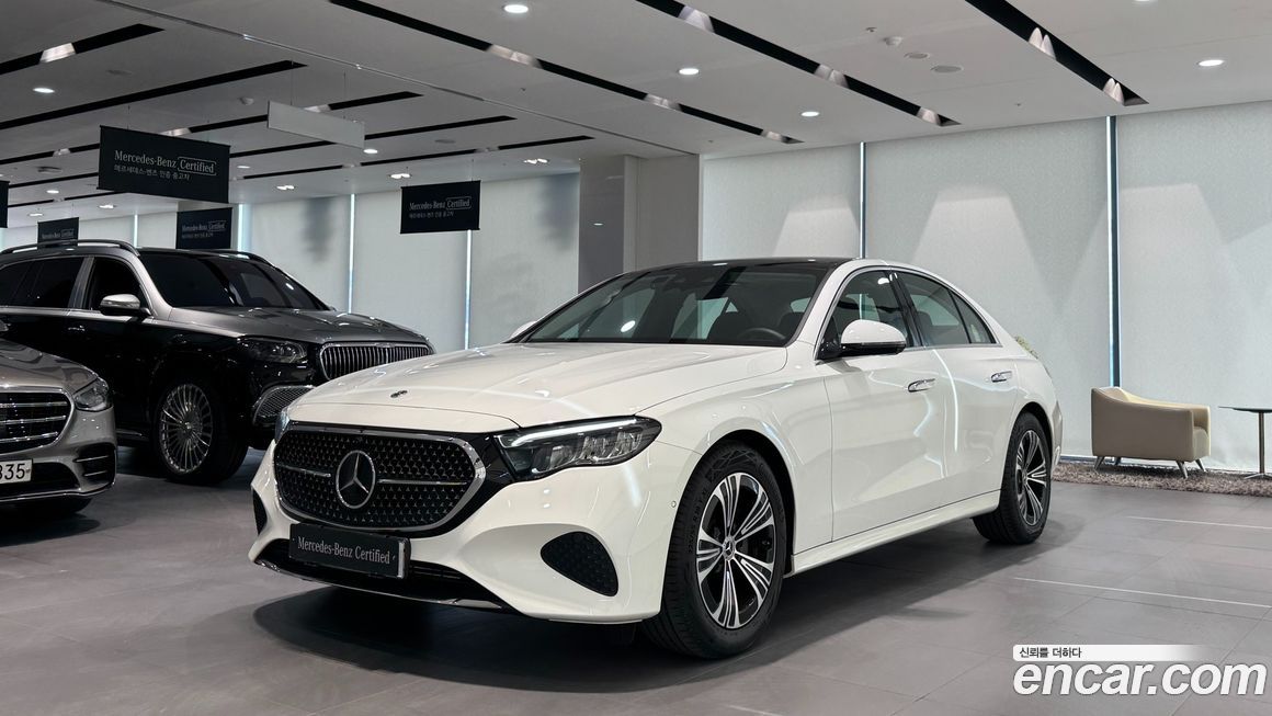 Mercedes-Benz E-Class 2025