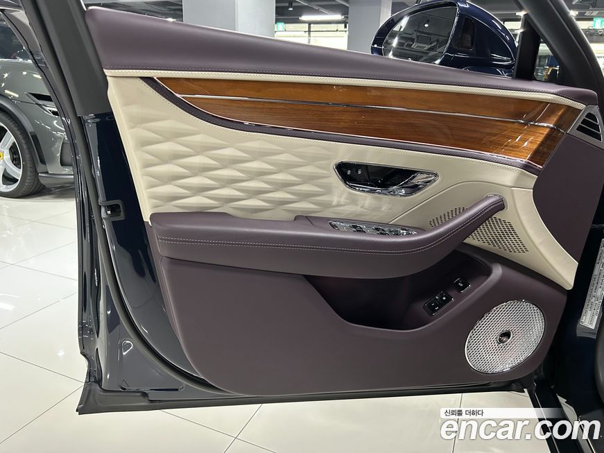 Bentley Flying Spur 2021