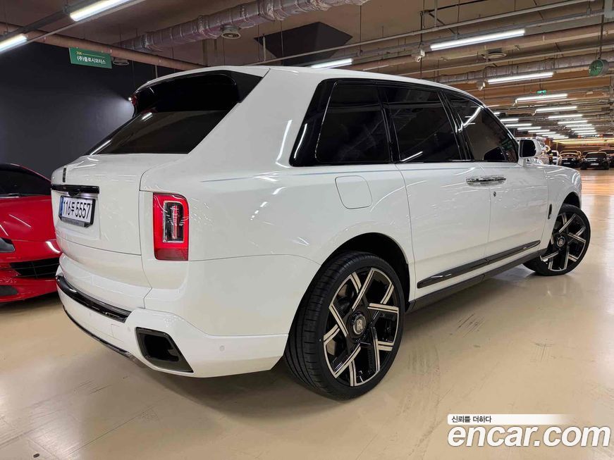 Rolls-Royce Cullinan 2022