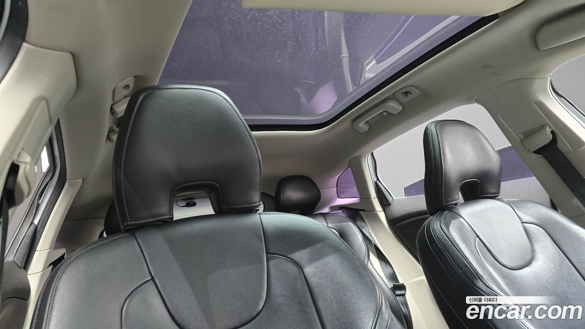 Volvo V40 2016