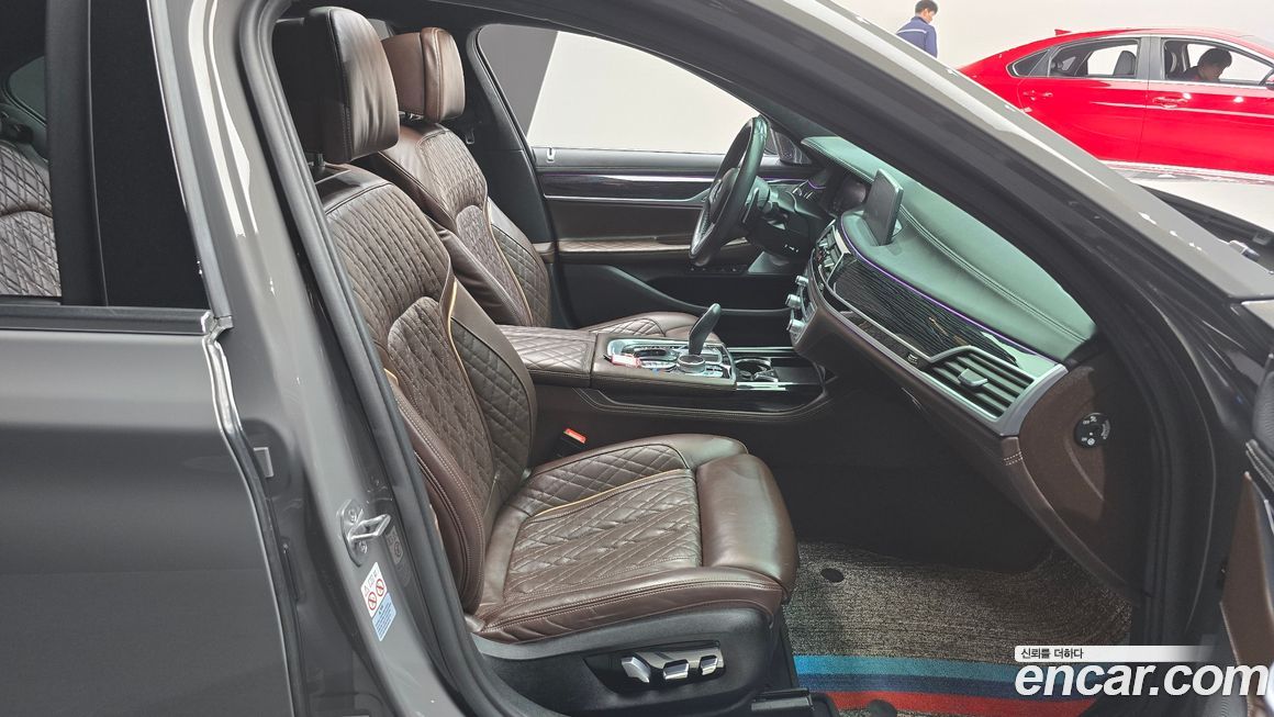 BMW 7-Series 2022