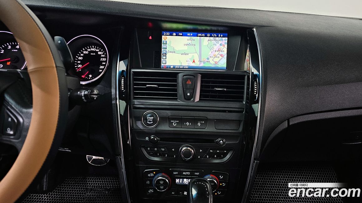 Renault-KoreaSamsung SM7 2012