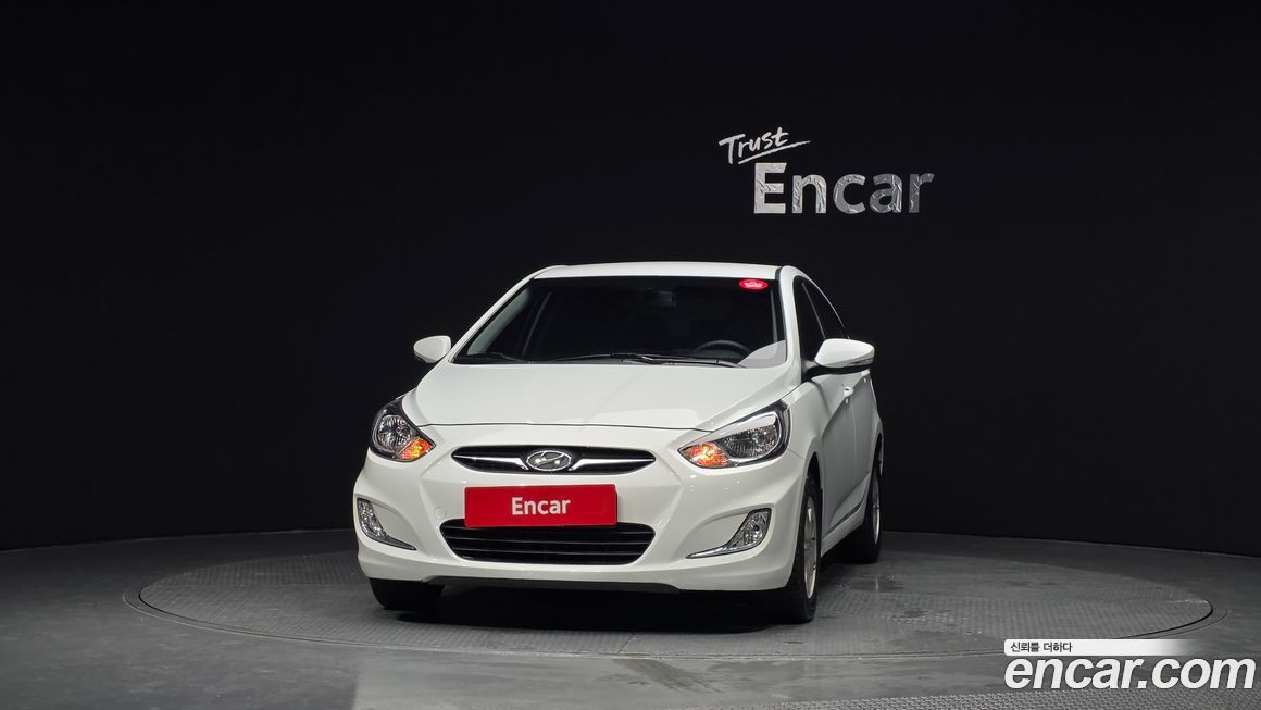 Hyundai Accent 2011