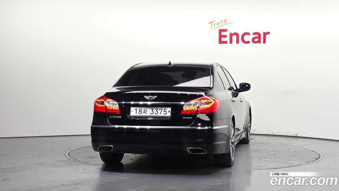 Hyundai Genesis 2014