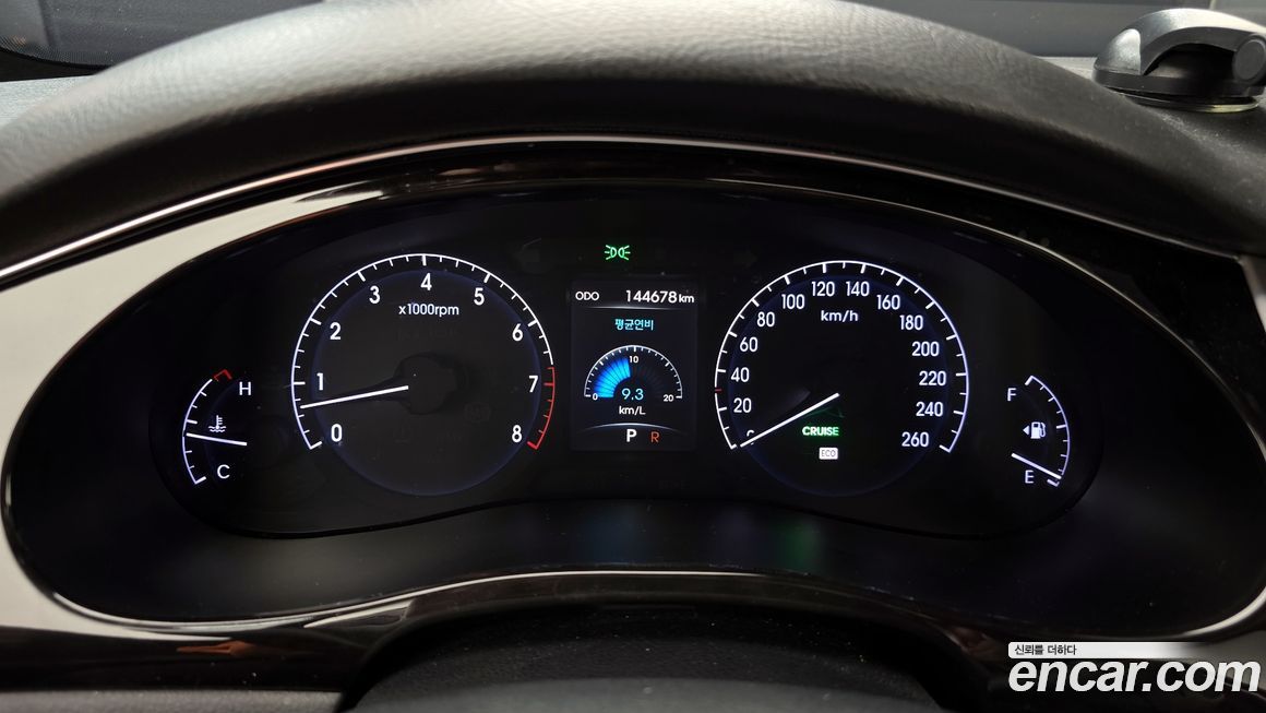 Hyundai Genesis 2014