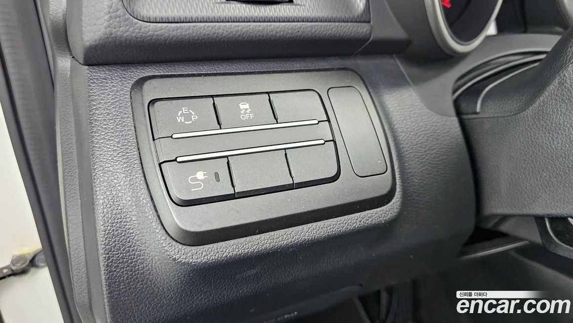 KG_Mobility_Ssangyong TIBOLI 2017