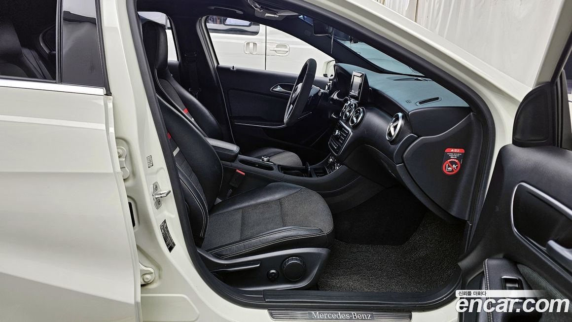 Mercedes-Benz A-Class 2014