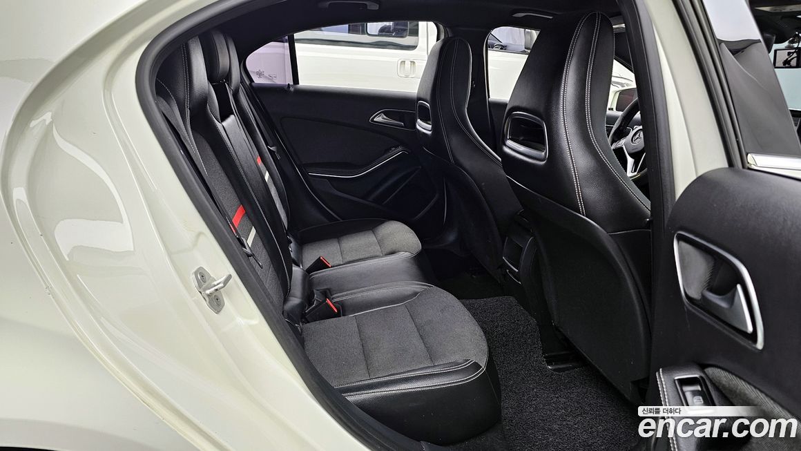 Mercedes-Benz A-Class 2014