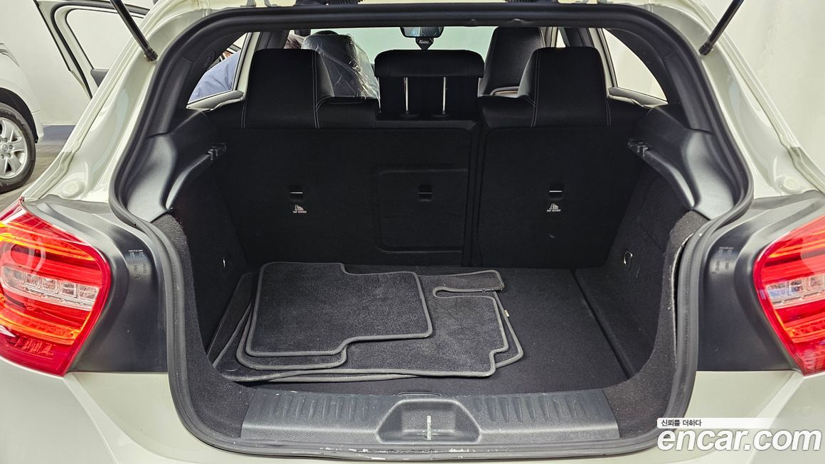 Mercedes-Benz A-Class 2014