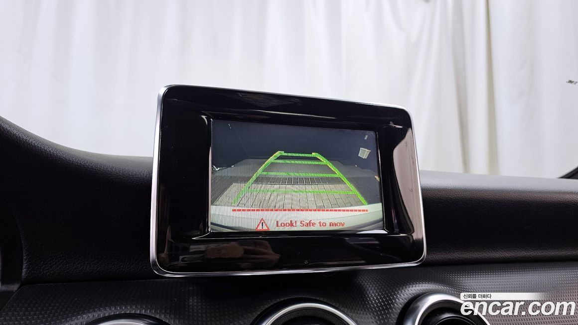 Mercedes-Benz A-Class 2014