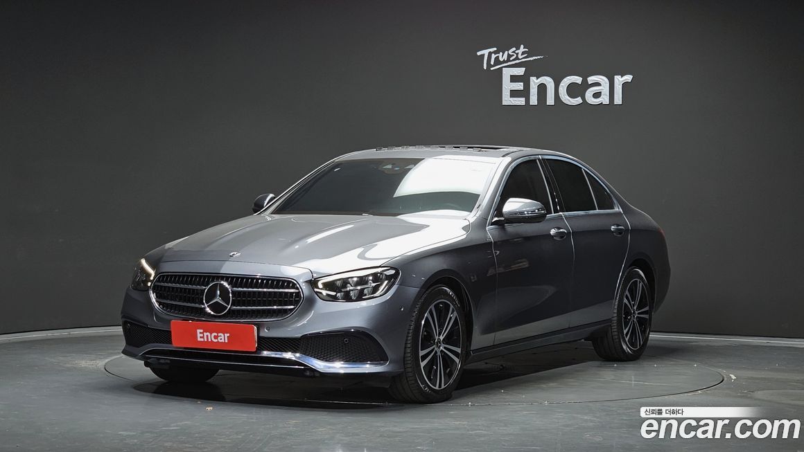 Mercedes-Benz E-Class 2021