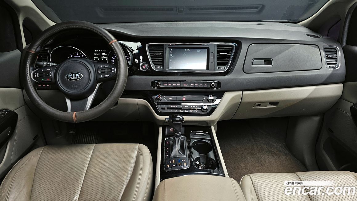 Kia Canival 2016