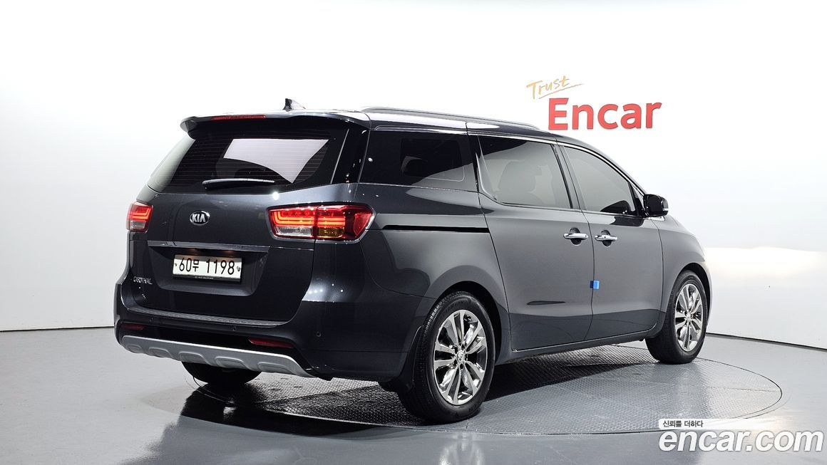 Kia Canival 2017