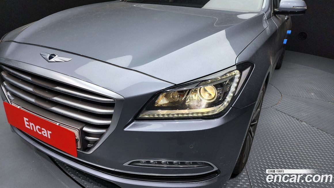 Hyundai Genesis 2014