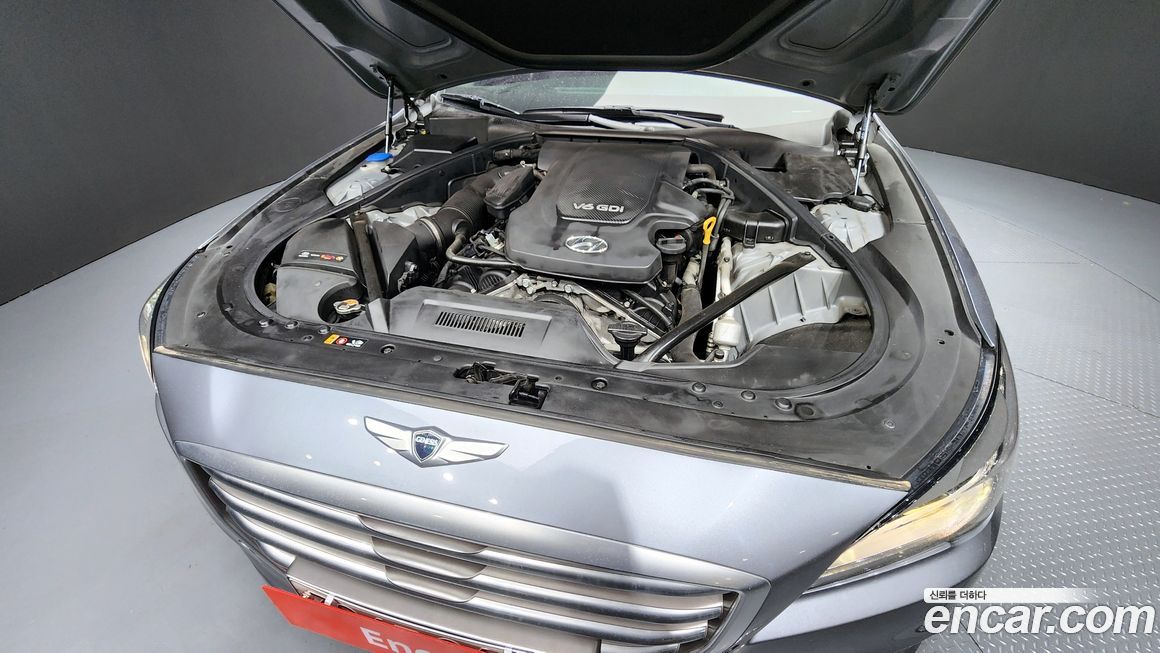 Hyundai Genesis 2014