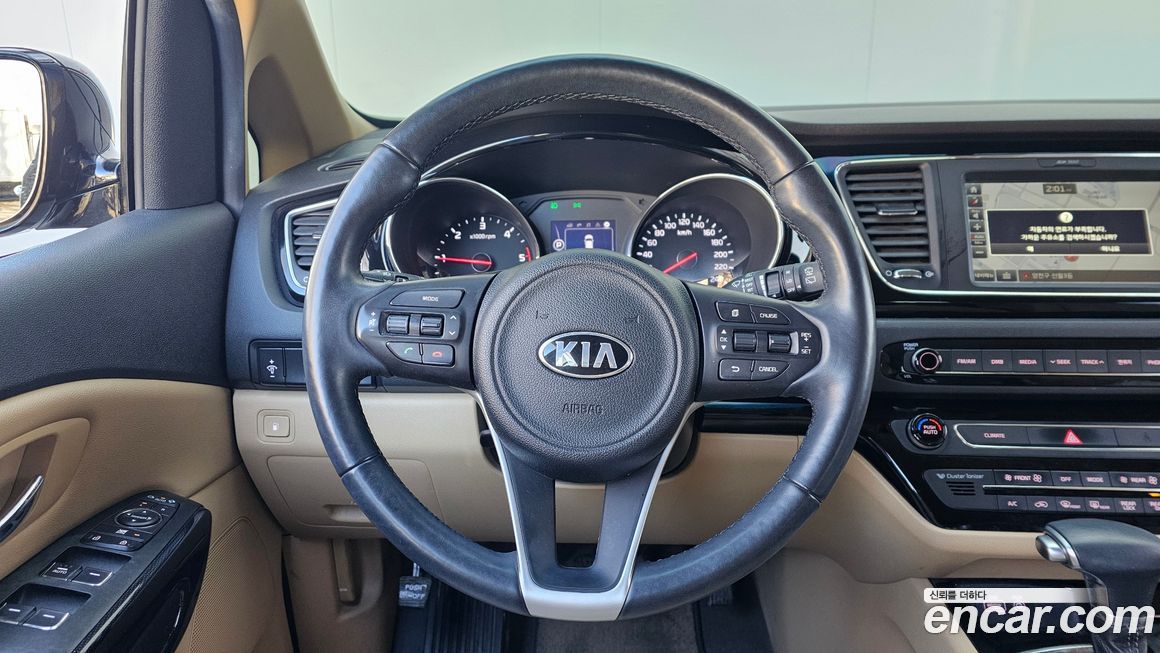 Kia Canival 2017