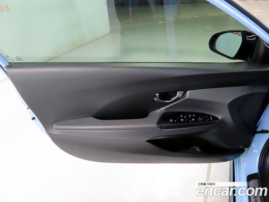 Hyundai Veloster 2020