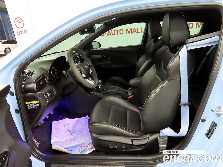 Hyundai Veloster 2020