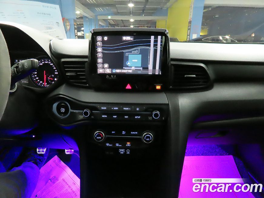 Hyundai Veloster 2020