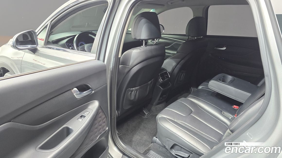 Hyundai Santafe 2020