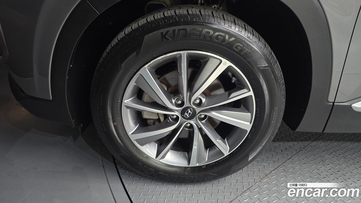 Hyundai Santafe 2020