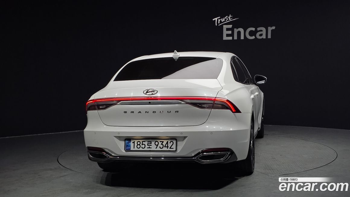 Hyundai Grandeur 2022