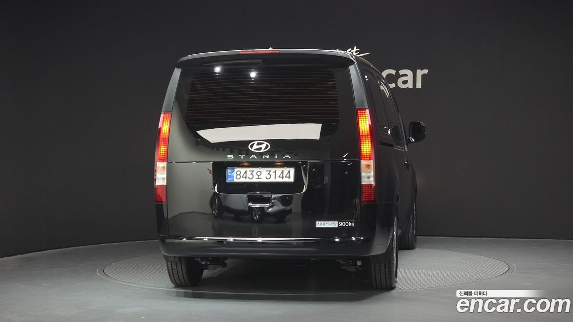 Hyundai Staria 2025