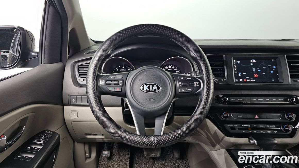Kia Canival 2018