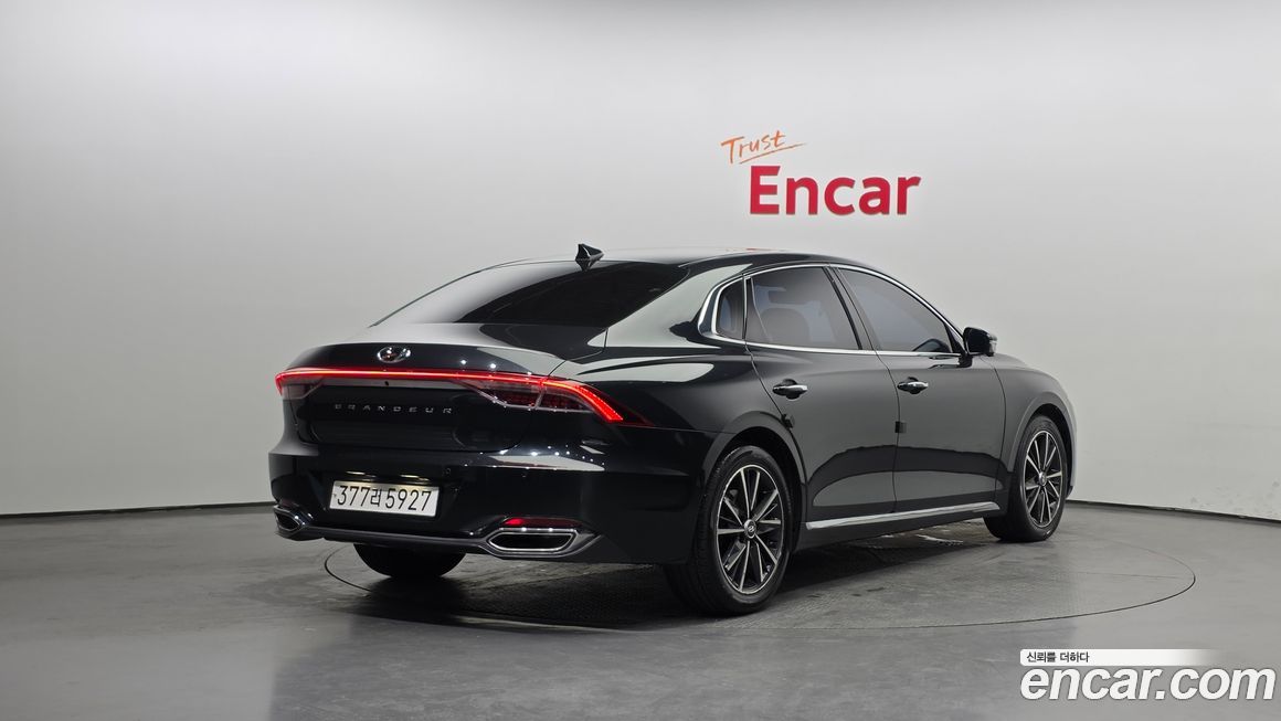 Hyundai Grandeur 2021
