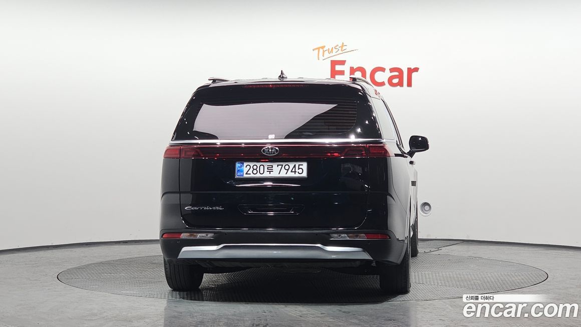 Kia Canival 2021